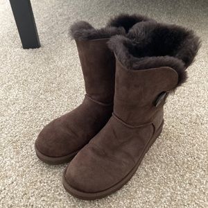Brown Bailey Button Uggs
